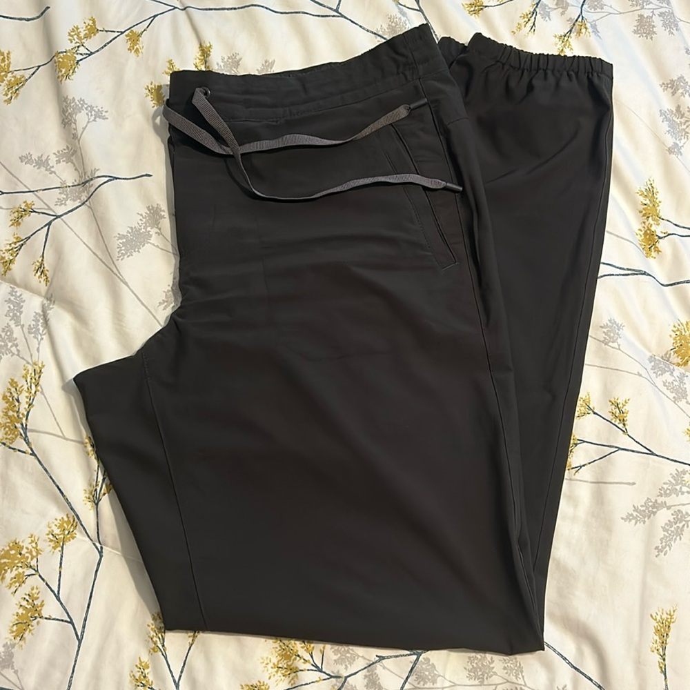 Eddie Bauer Radius Joggers